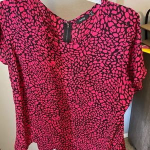 Apt 9 blouse hot pink